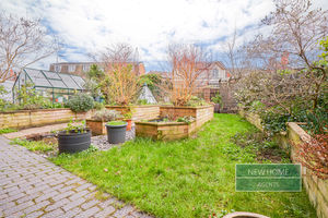 Photo 8- click for photo gallery